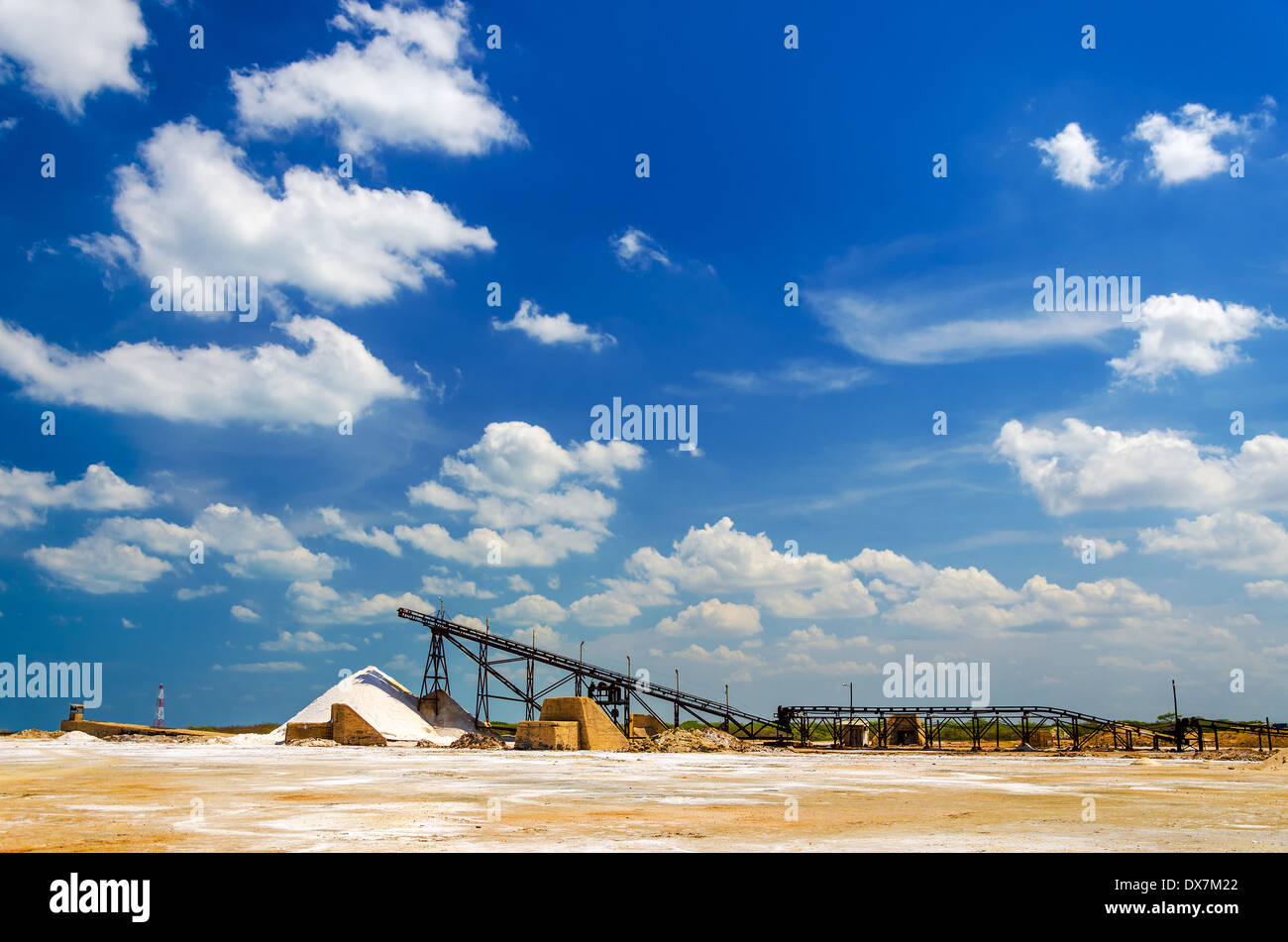 La fabbrica per la produzione di sale marino in Manaure in La Guajira, Colombia Foto Stock