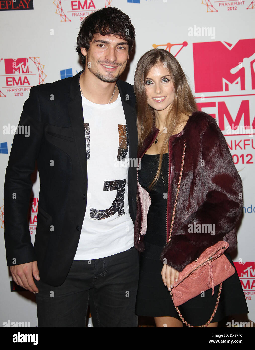 Il calcio tedesco giocatore Mats Hummels e Cathy Fischer MTV EMA's 2012 tenutasi presso la Festhalle - arrivi ** o publ Foto Stock
