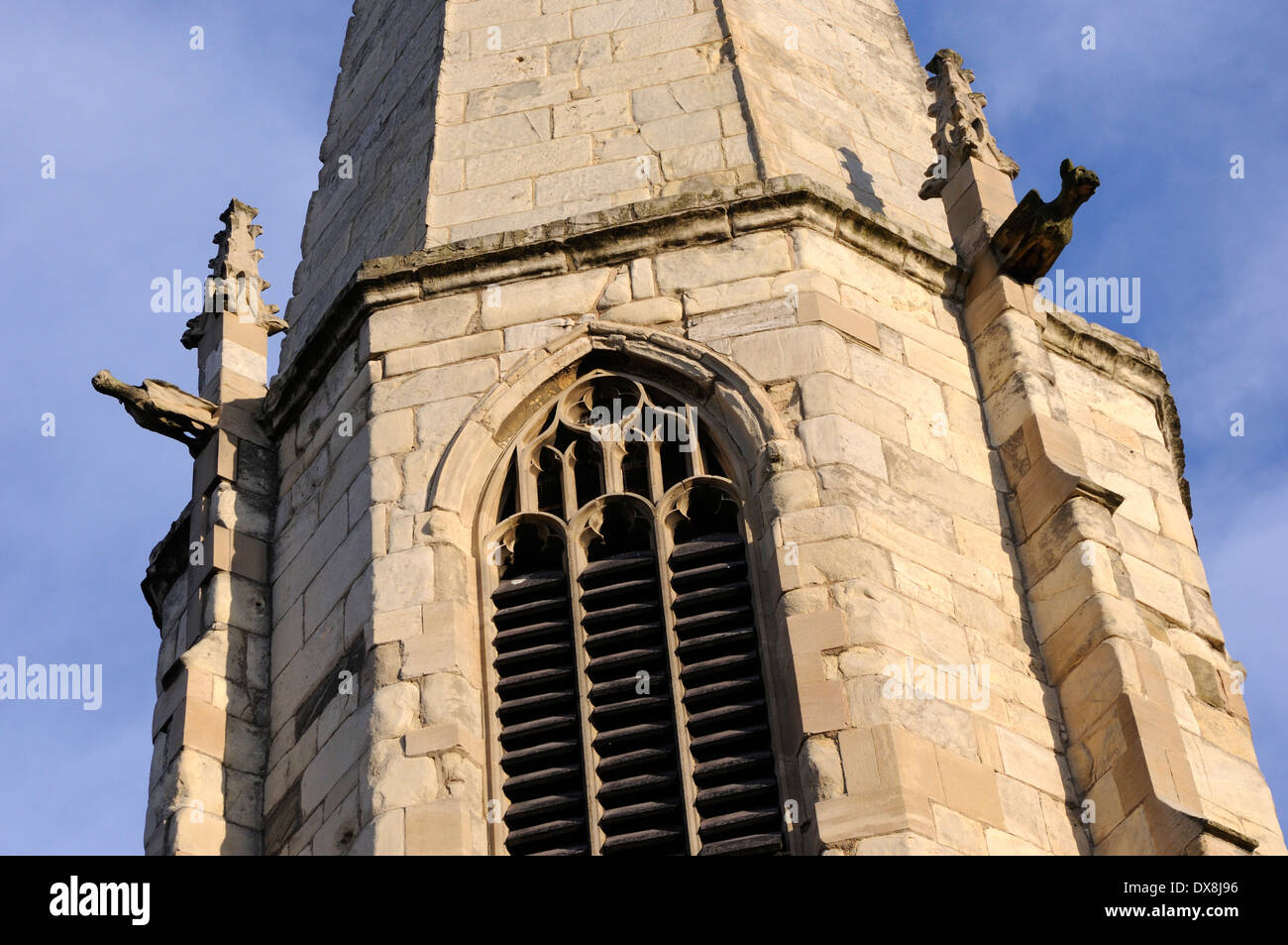 Chiusura del campanile della chiesa di Santa Maria, York Foto Stock
