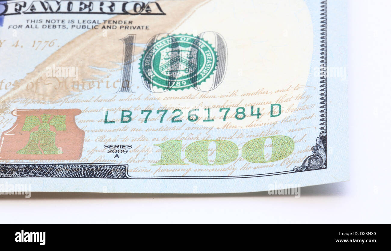 100 le fatture del dollaro isolati su sfondo bianco closeup Foto Stock