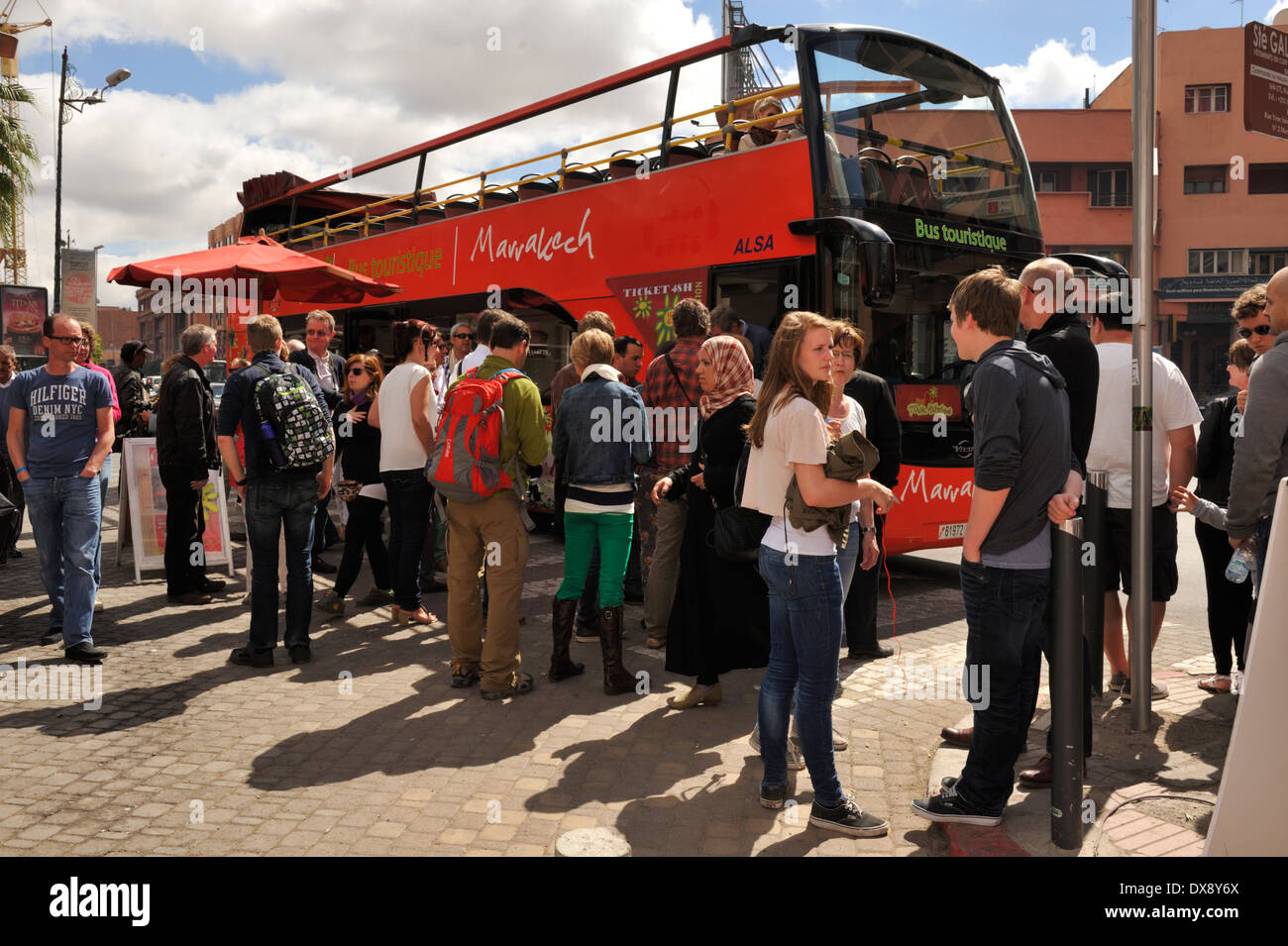 Autobus turistico Marrakech, Marocco Foto Stock