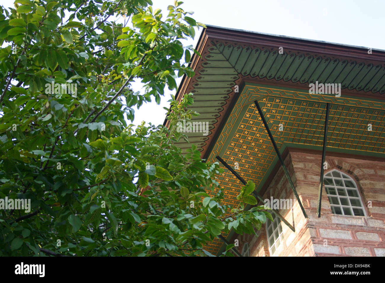 Particolare del soffitto di stile Ottomano casa di pietra in Istanbul, Turchia Foto Stock