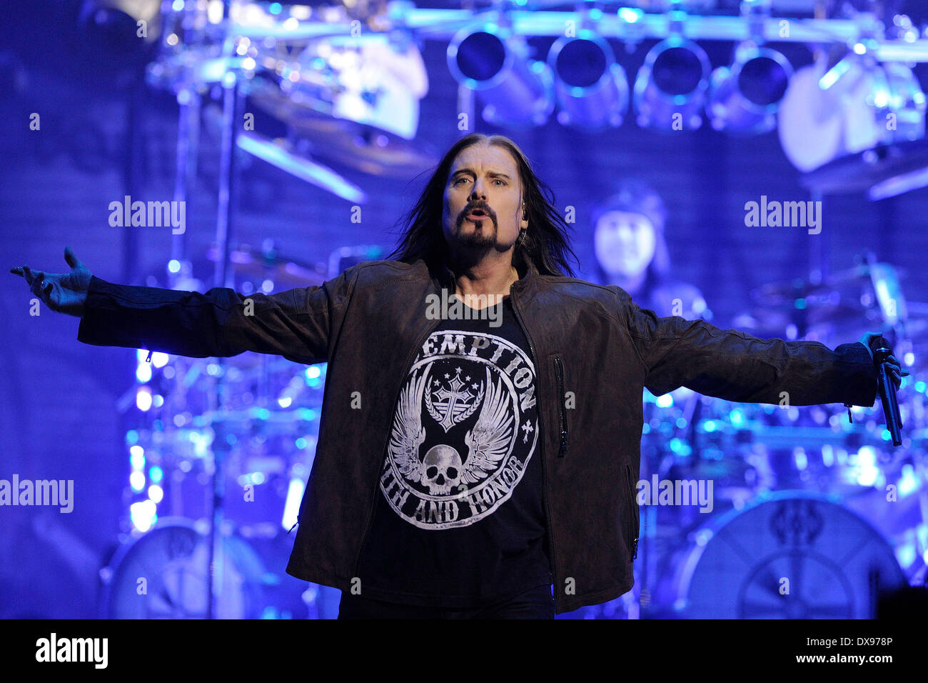 Toronto, Canada. Xx Marzo 2014. American progressive metal band rock Dream Theater esegue a Toronto Massey Hall. Nella foto, cantante James LaBrie. Credito: EXImages/Alamy Live News Foto Stock