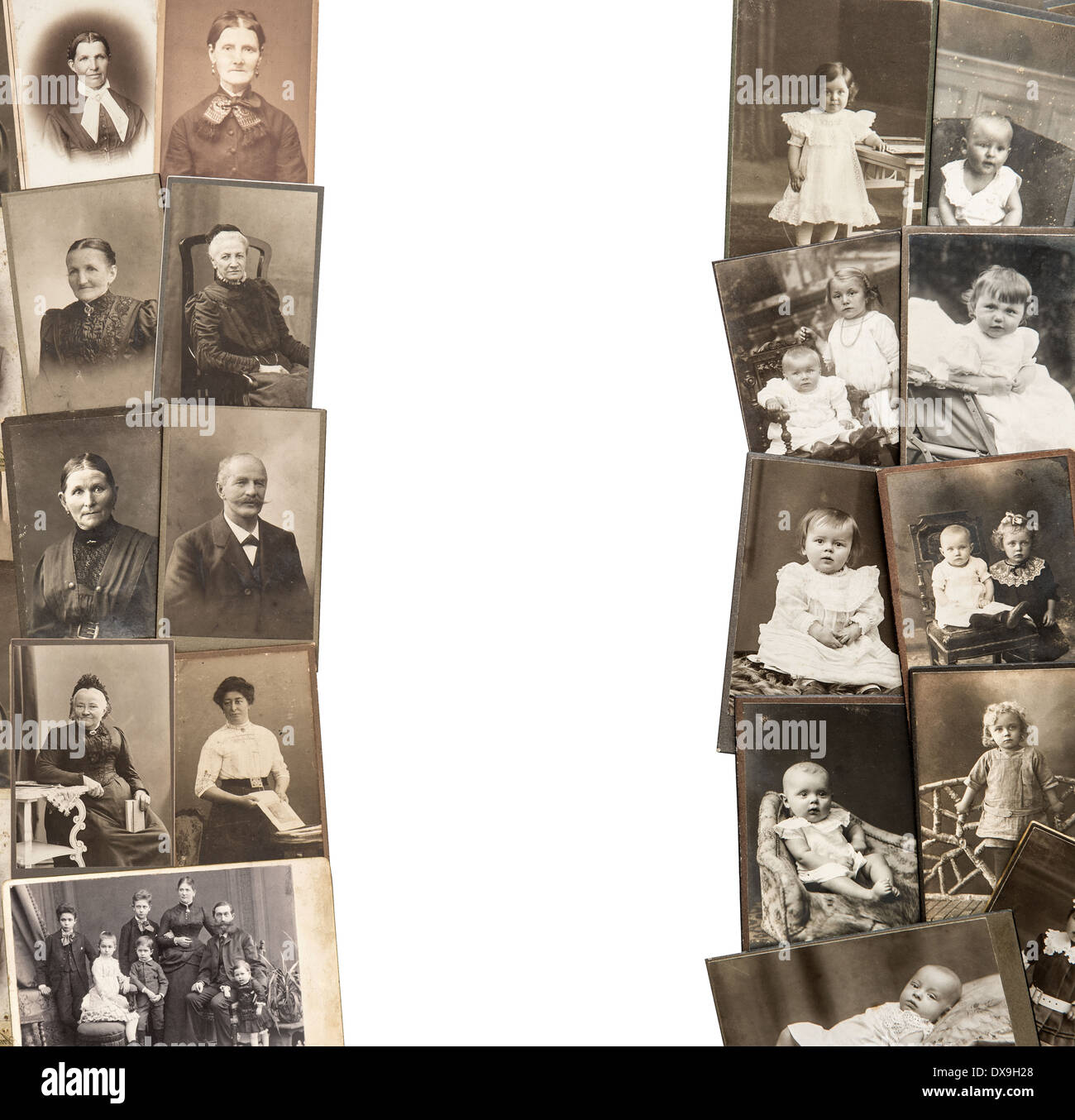 Le vecchie foto di famiglia e i genitori, il nonno e la nonna; bambini. nostalgico vintage foto da ca. 1900 Foto Stock