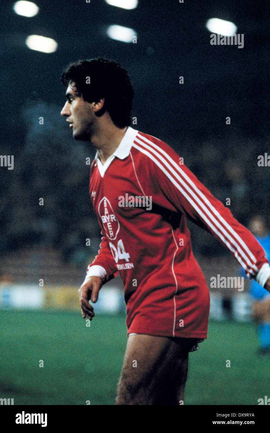 Calcio, Bundesliga, 1980/1981, Ruhrstadion, VfL Bochum contro Bayer 04 Leverkusen 1:1, scena del match, Markus Elmer (Bayer) Foto Stock