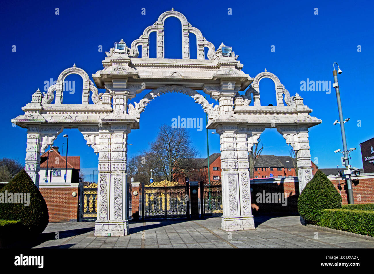 BAPS Shri Swaminarayan Mandir (l'Neasden Tempio), Neasden, London Borough of Brent, London, England, Regno Unito Foto Stock