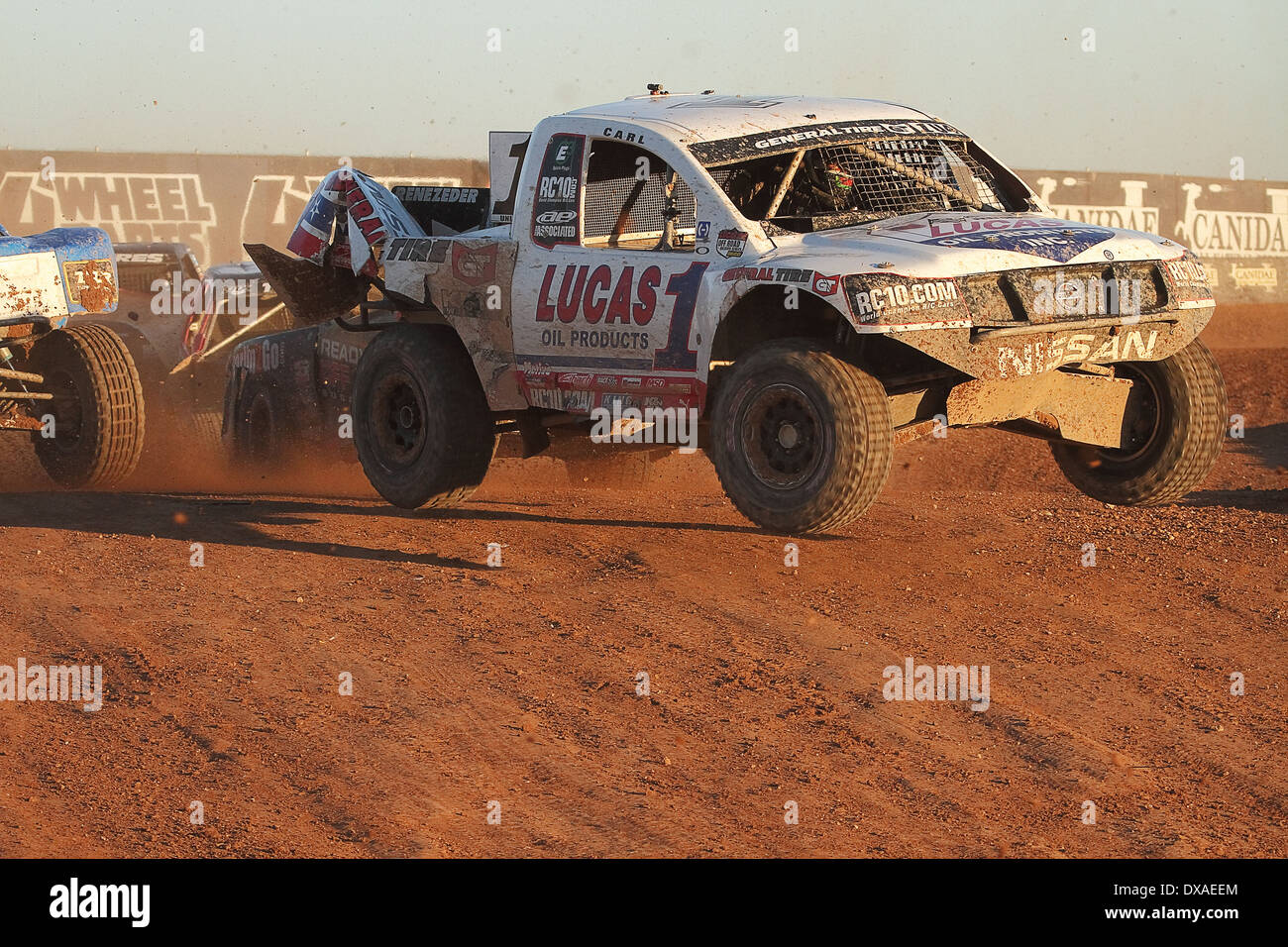 CHANDLER, AZ - Ott 28: Carl Renezeder (1) porta il pacco in Lucas Oil Off Road racing serie Challenge Cup. Foto Stock