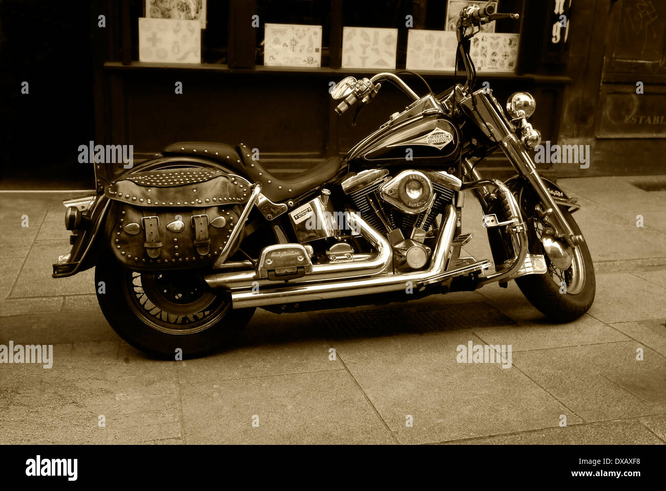 La Harley Davidson Motorcycle ha mostrato come immagine di Seppia Foto Stock