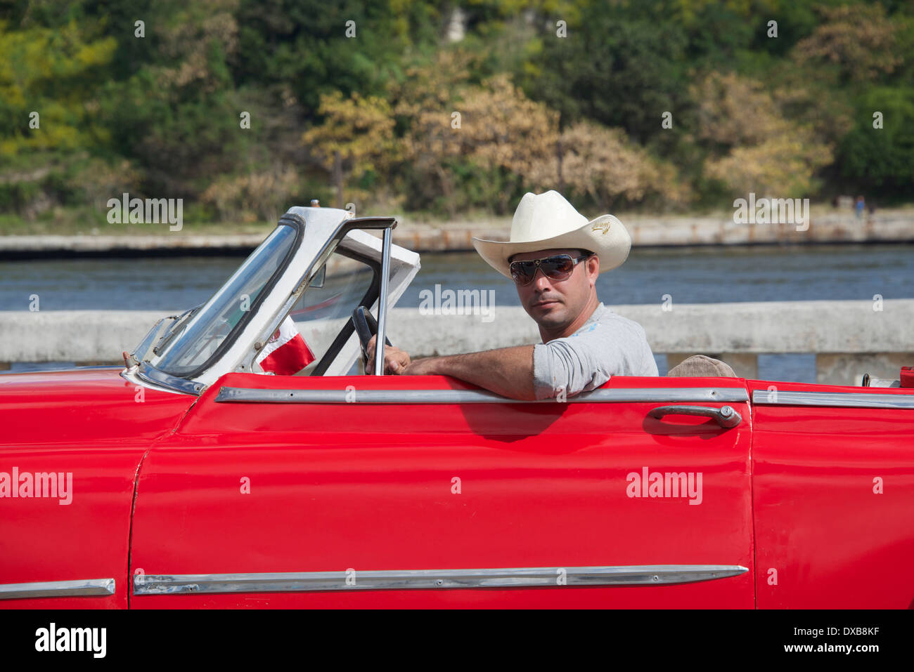 Vintage restaurati auto americana con James Dean simile a l'Avana Vecchia Cuba Foto Stock