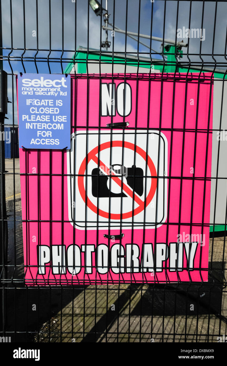 Nessun segno di fotografia in un recinto Foto Stock