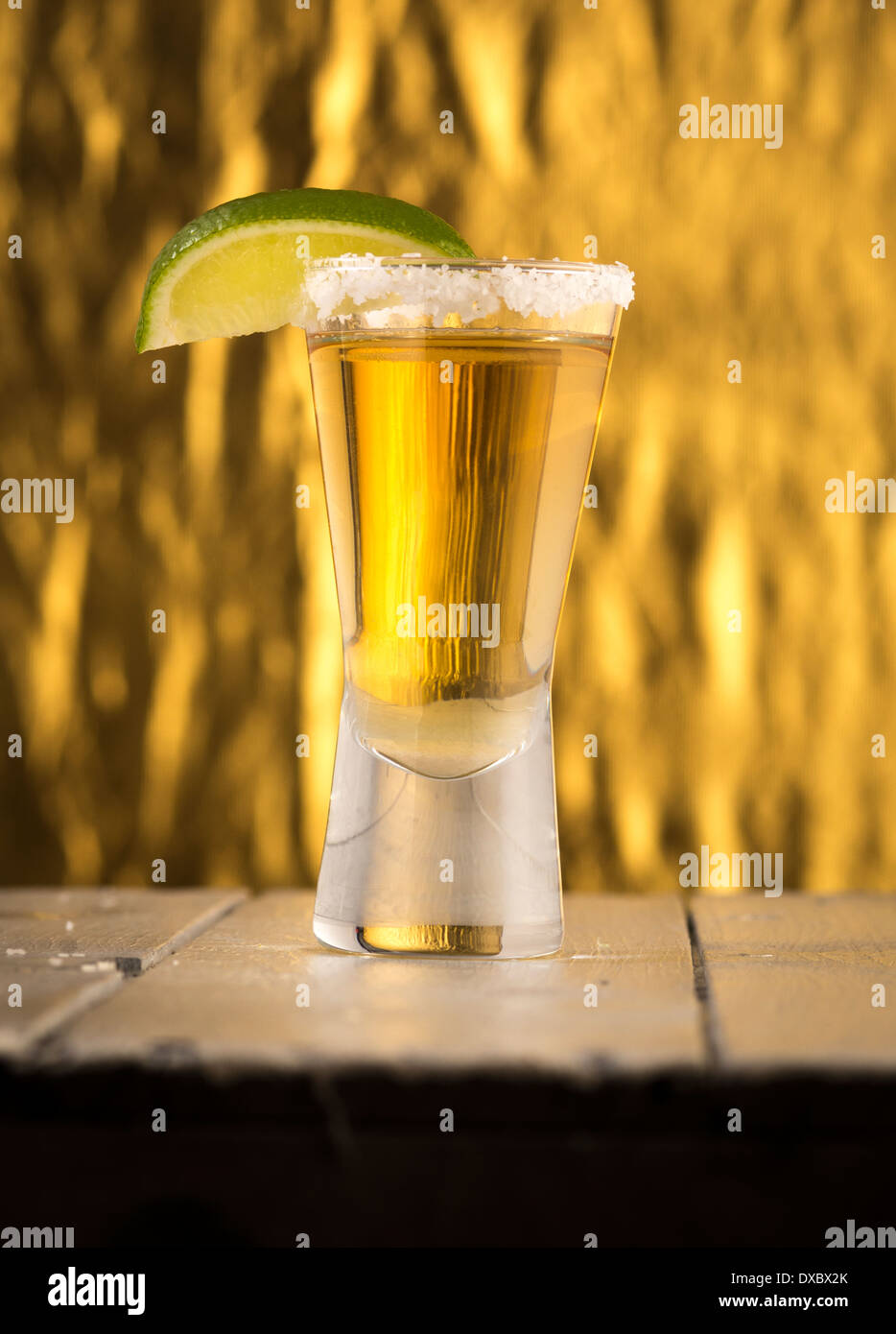 Ripasso tequila shot con lime e sale Foto Stock