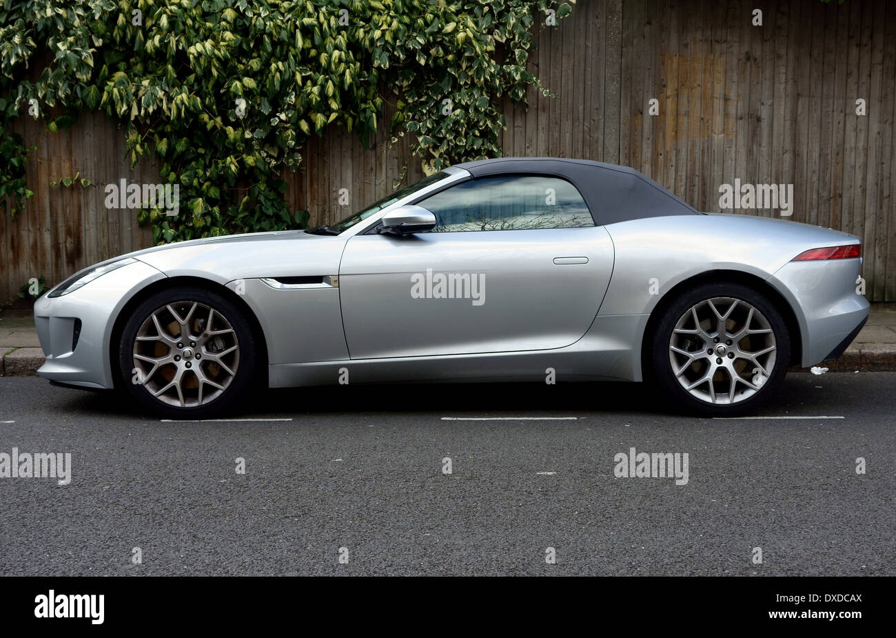 Jaguar F-tipo convertibile auto sportive, Londra Foto Stock