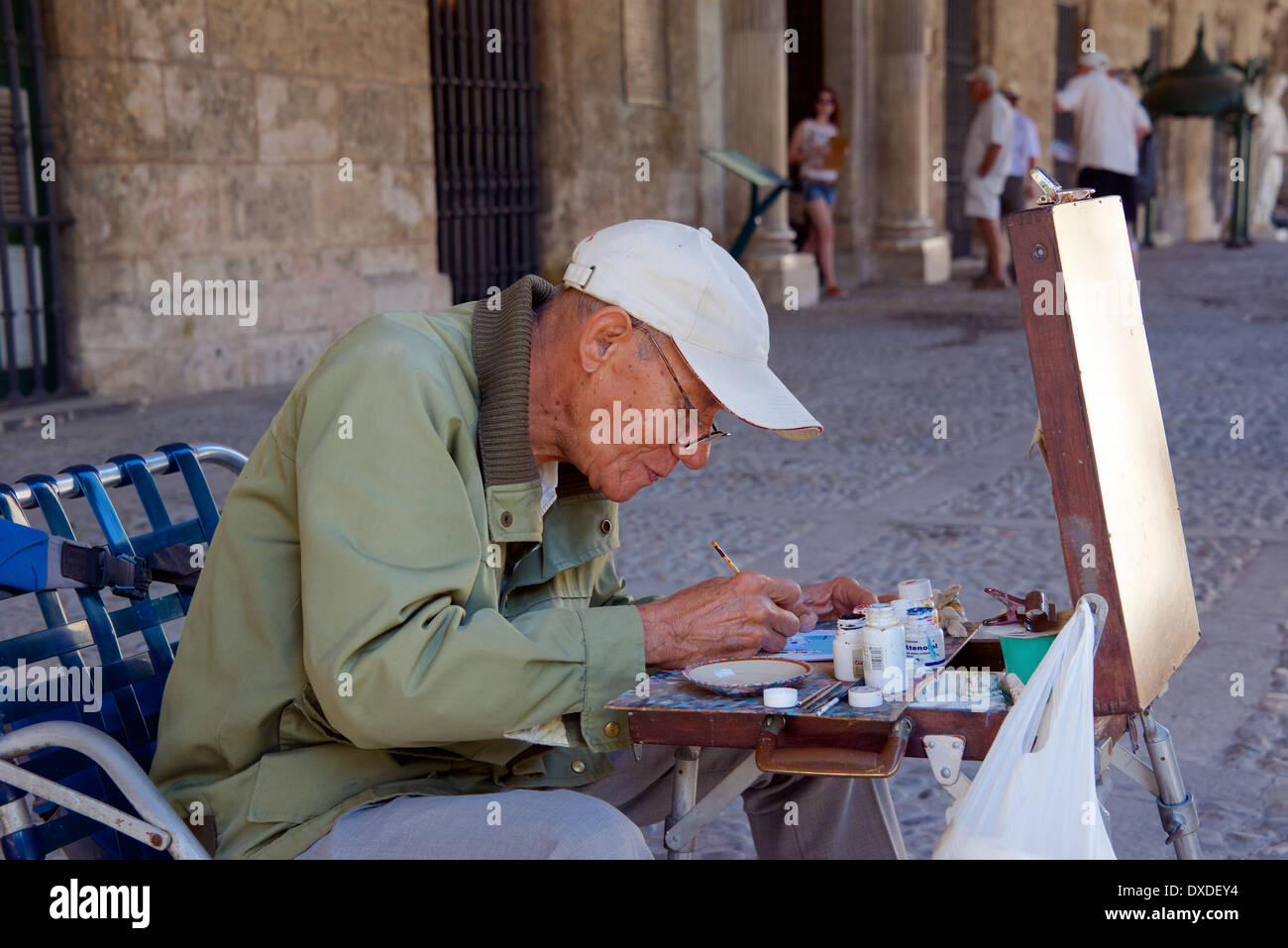 Artista Painting Miniatures Old Havana Cuba Foto Stock