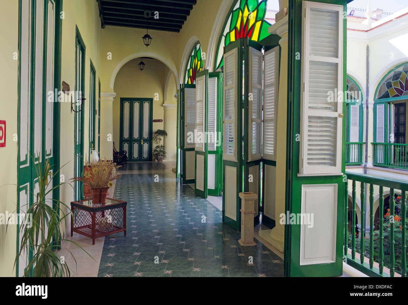 Courtyard Hostal Conde de Villanueva Old Havana Cuba Foto Stock