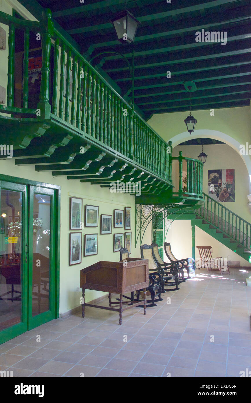 Courtyard Hostal Conde de Villanueva Old Havana Cuba Foto Stock