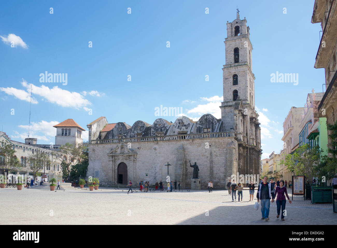 Plaza de San Francisco e Chiesa Vecchia Havana Cuba Foto Stock