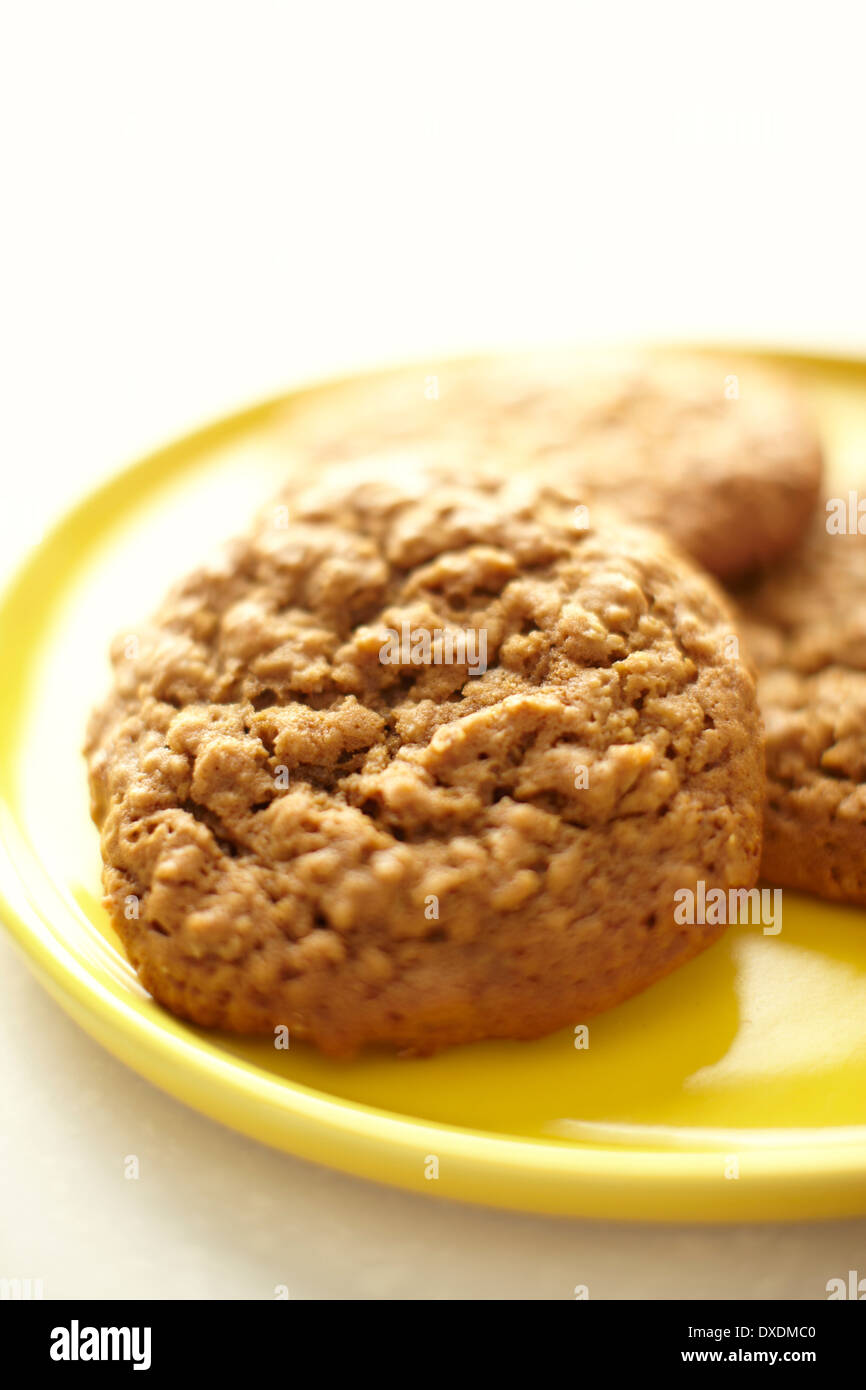 Close-up di Cookies su piastra, Studio Shot Foto Stock