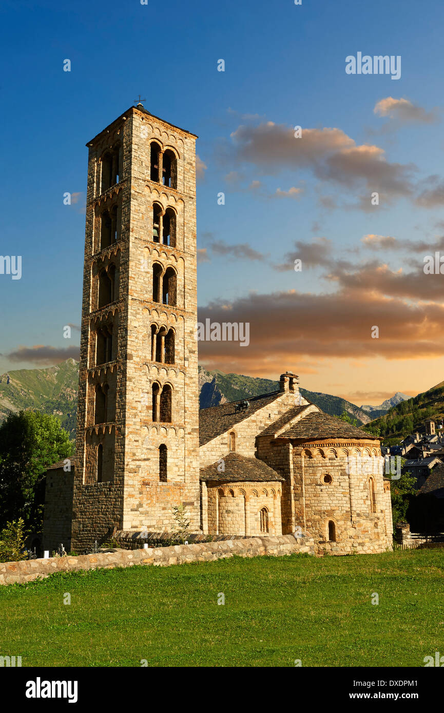La dodicesima secolo catalano lombardo chiesa romanica di Sant Climent (Clemente) in Taull, Vall de Boi, Foto Stock