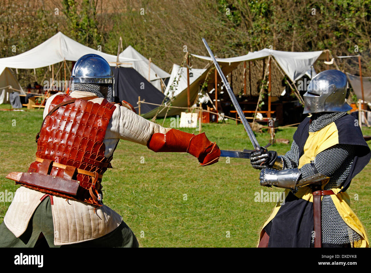 Evento Showfighting, cavaliere del torneo, Medioevo mercato di Pasqua, Ronneburg, Hesse, Germania Foto Stock