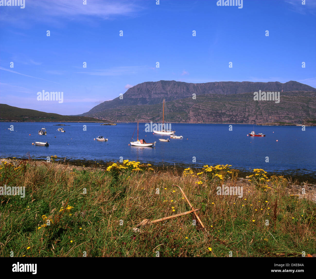 Estate vista sulla baia di Ardmair verso ben più Coigach,West Ross,North West highlands.la Scozia. Foto Stock