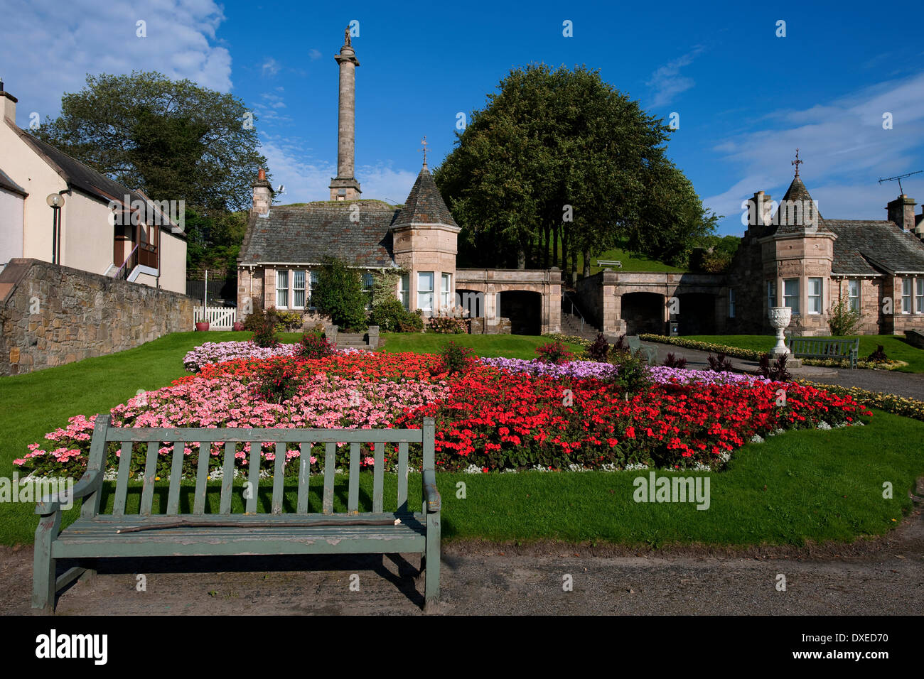 Vista estiva del monumento Ladyhill e giardini nella città di elgin ,morayshire,Scozia Scotland Foto Stock