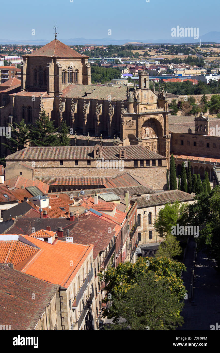 Xvi secolo la chiesa di Iglesia-Convento de San Esteban nella città di Salamanca in Spagna Foto Stock