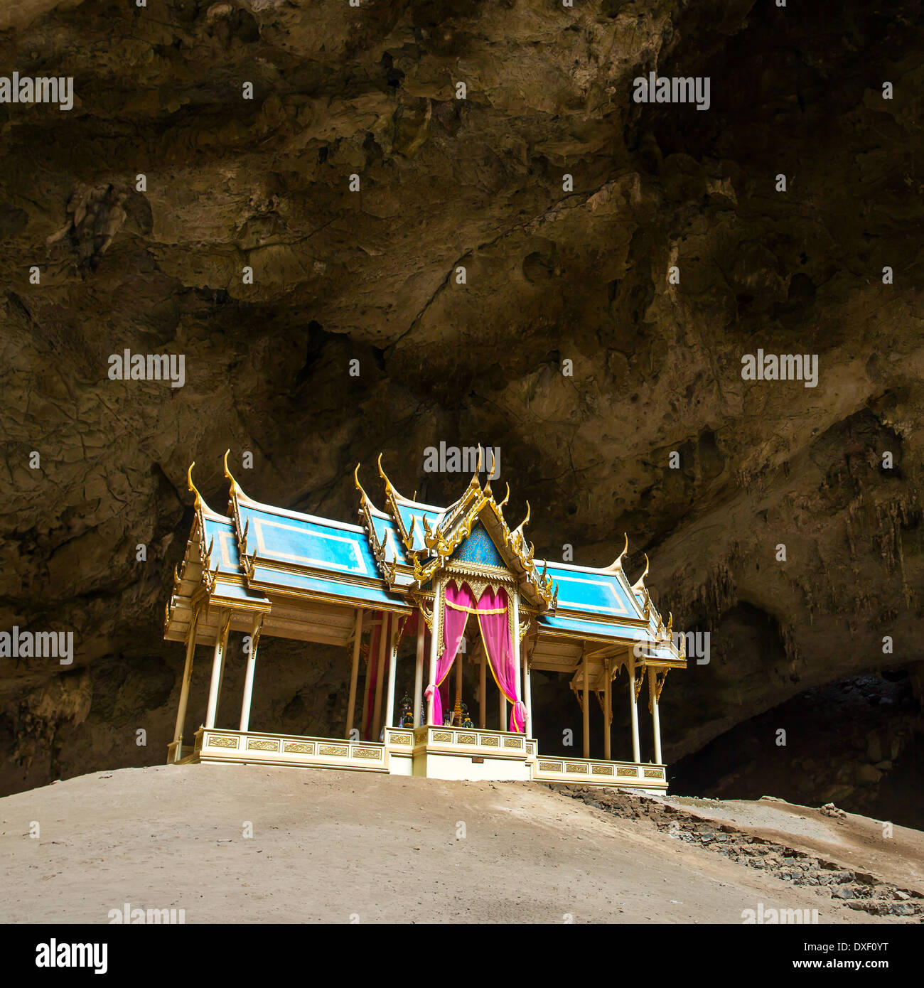 Royal Pavilion nel Phraya Nakhon Grotta, Prachuap Khiri Khan, Thailandia Foto Stock