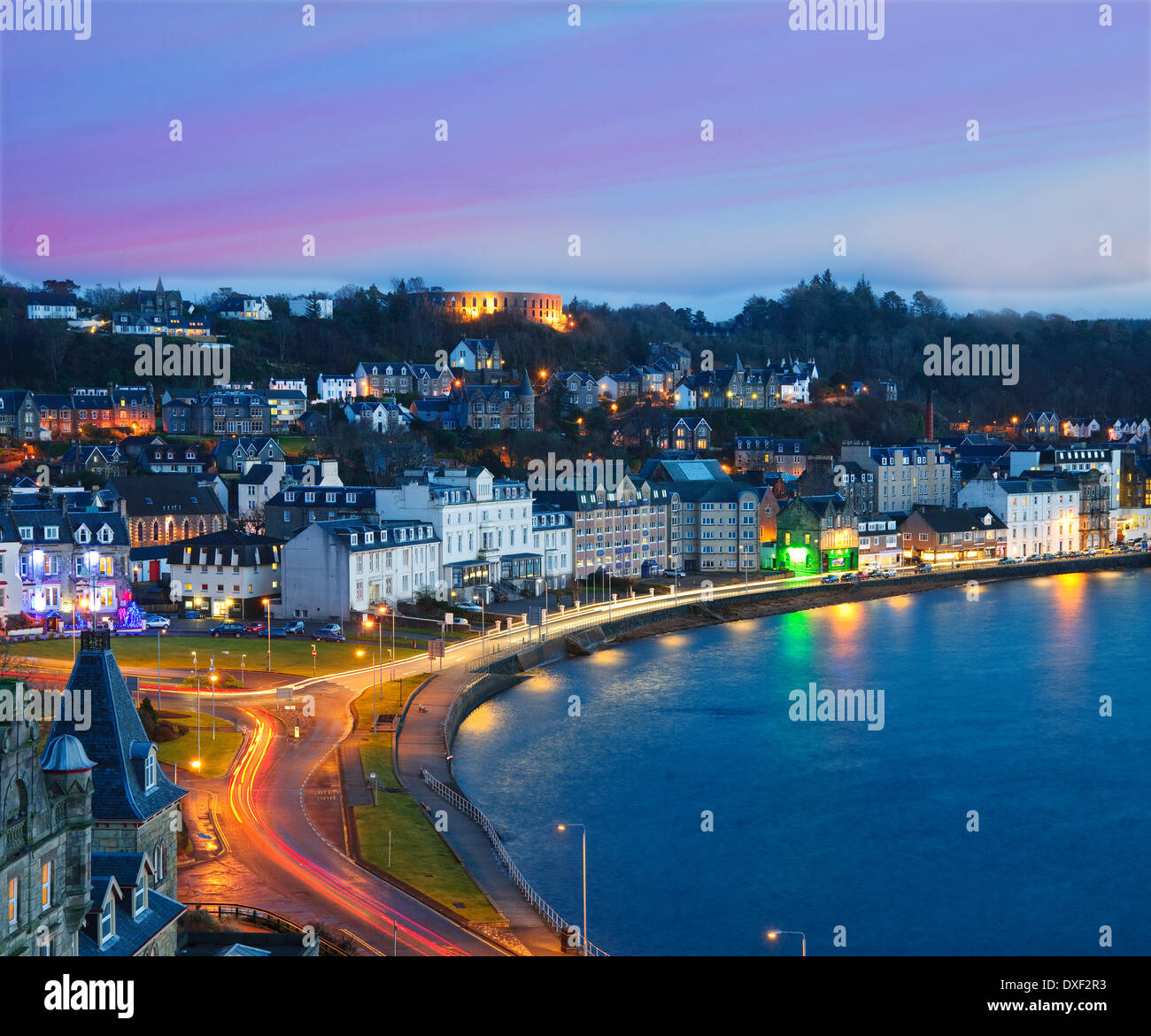 Vista su tutta la Baia di Oban al tramonto dalla la torre della cattedrale,oban,argyll Foto Stock