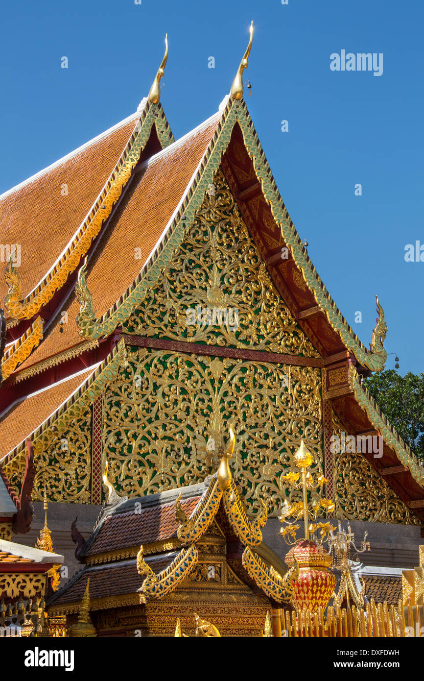 Il Doi Suthep tempio Buddista vicino a Chiang Mai nel nord della Thailandia. Foto Stock