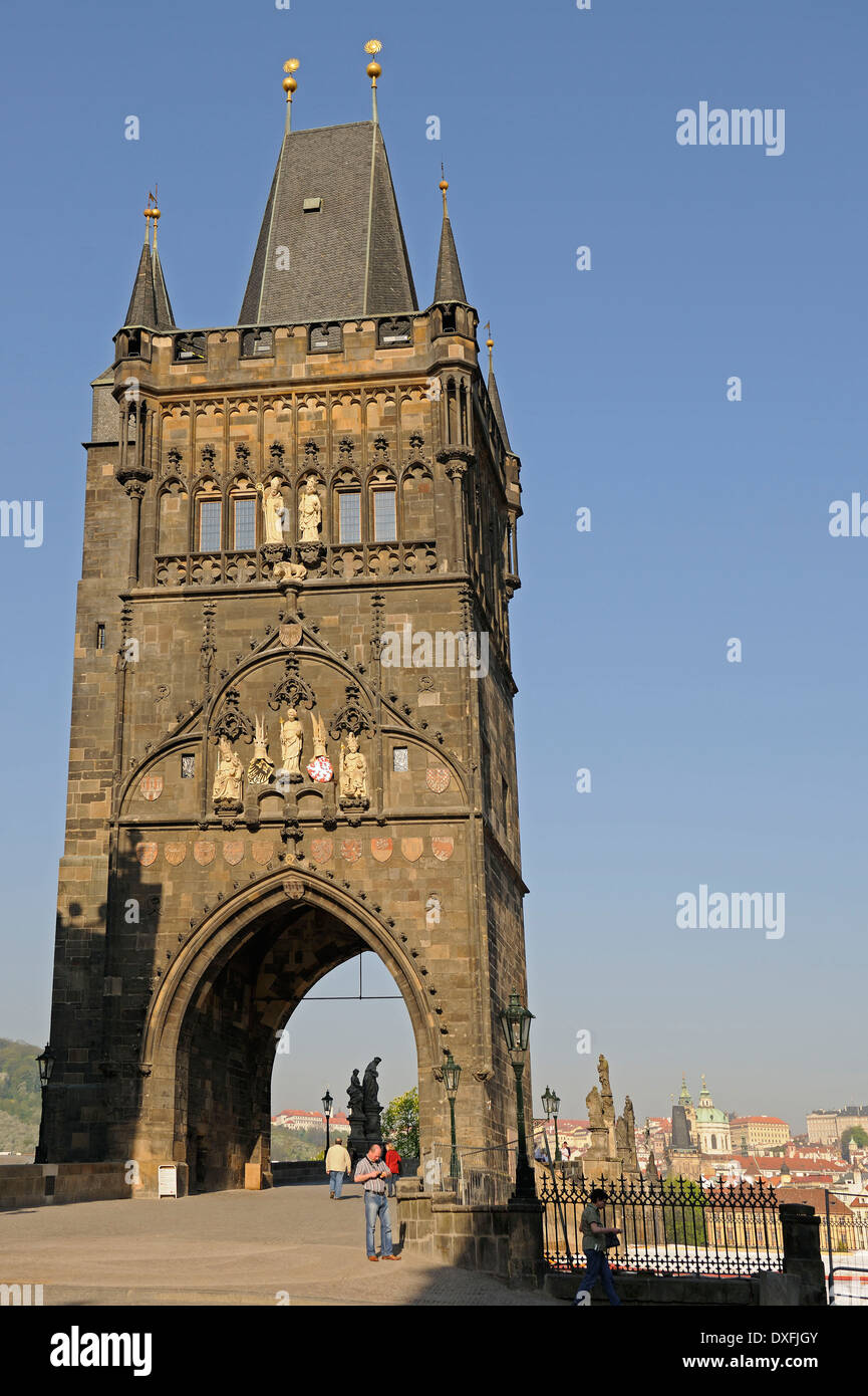 Old Tower Bridge Tower, Charles Bridge, Praga, Boemia, Repubblica Ceca Foto Stock