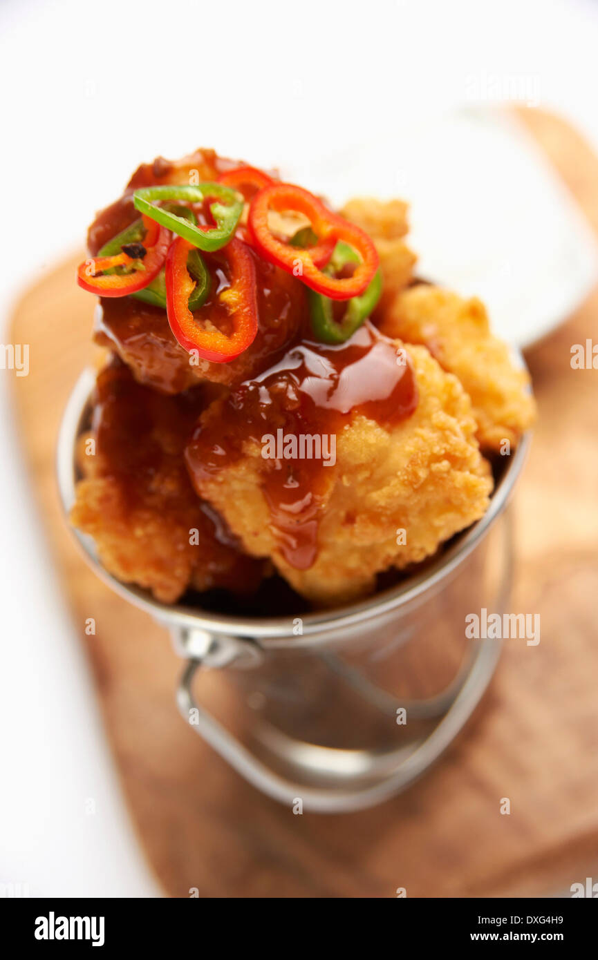 Il servizio del popcorn fatti in casa il pollo Foto Stock