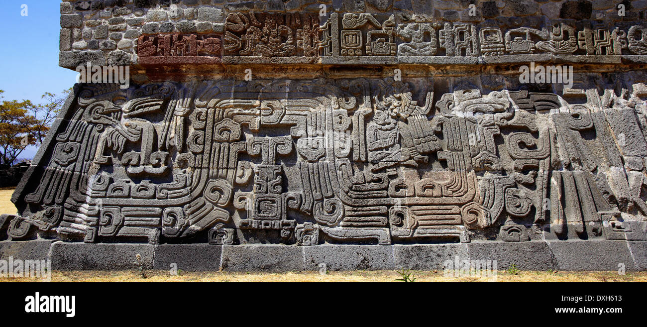 América, Messico, Stato di Morelos Xochitepec, villaggio, sito archeologico di Xochicalco, il tempio del serpente piumato Foto Stock