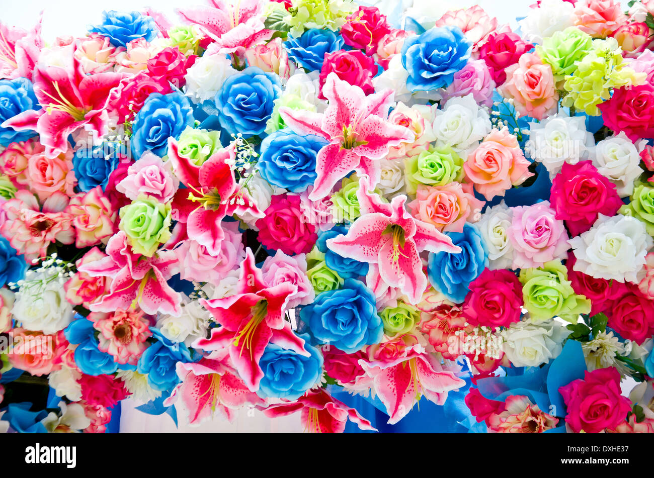 Fiori artificiali per decorazioni per matrimoni sfondo Foto Stock