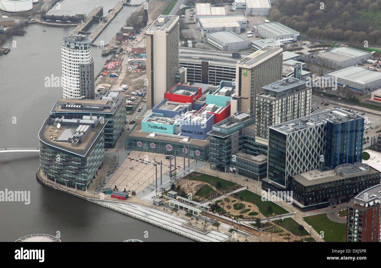 Vista aerea del Media Città studi televisivi a Salford Quays vicino a Manchester Foto Stock