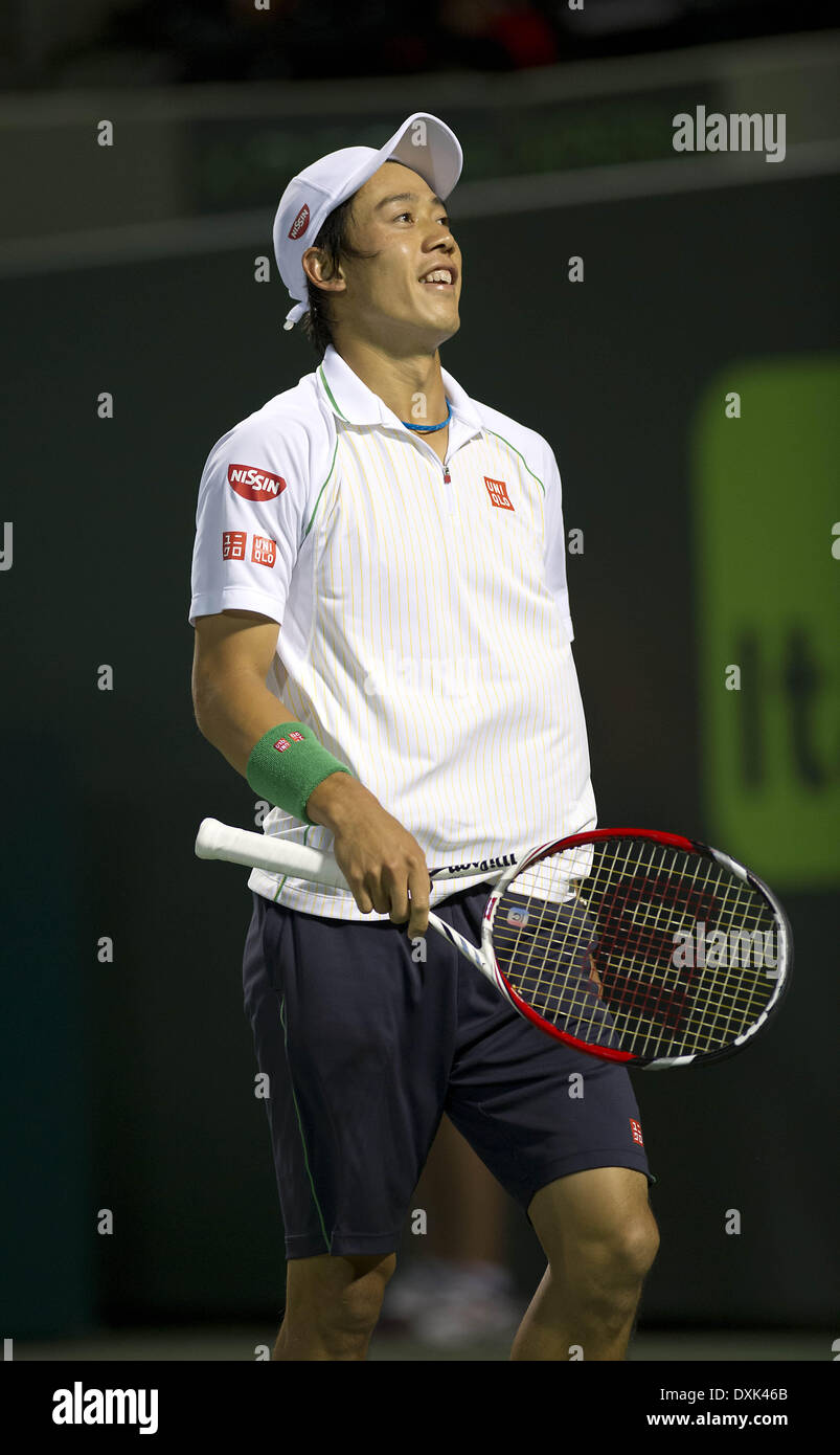 Key Biscayne, Florida, Stati Uniti d'America. 26 Mar, 2014. Key Biscayne - marzo 26: KEI NISHIKORI (JPN) in azione qui sconfigge Roger Federer (SUI) durante il loro quarto partita finale al 2014 Sony Open Tennis Tournament. Nonostante la caduta del primo set, Nishikori ha vinto 36, 75, 64. (Foto di Andrea, Patrono) © Andrew patrono/ZUMAPRESS.com/Alamy Live News Foto Stock