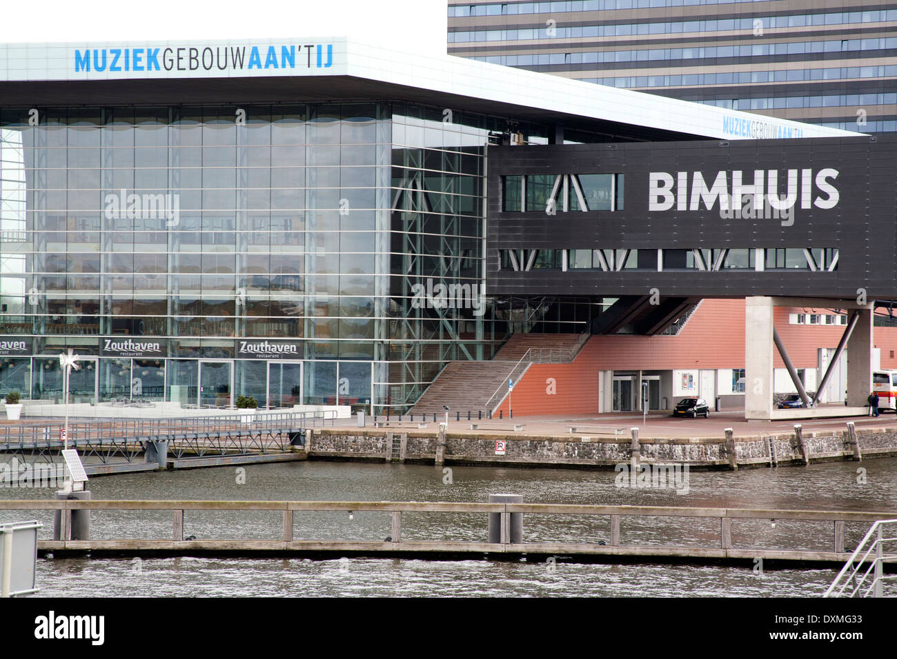 Muziekgebouw aan 't IJ e Bimhuis Amsterdam Paesi Bassi Foto Stock