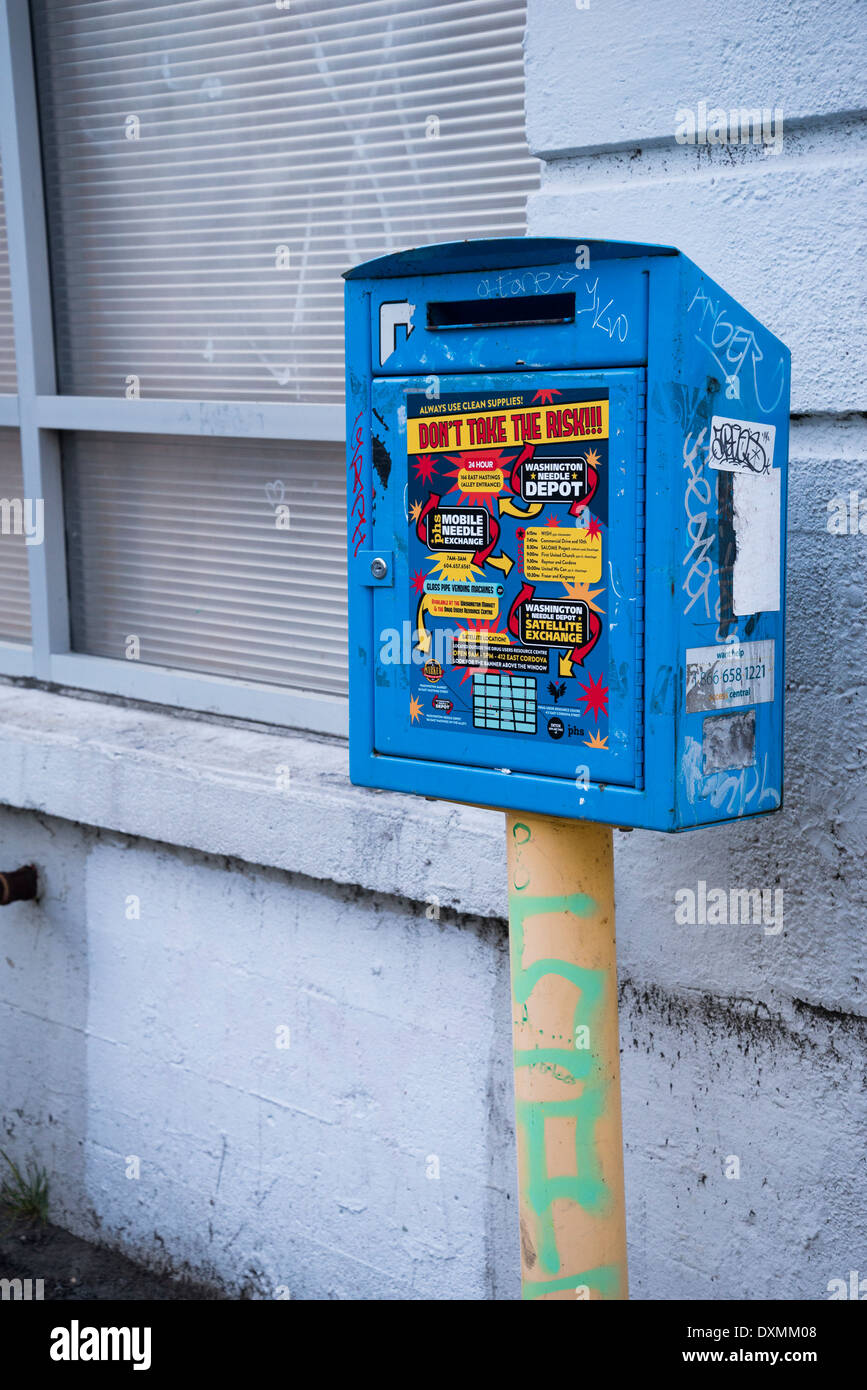 Ago usato drop box, DTES, Downtown Eastside, Vancouver, British Columbia, Canada Foto Stock