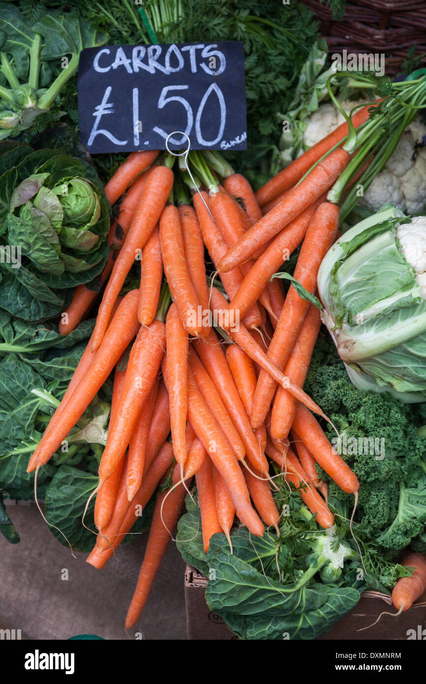 Carota Carrots-Daucus,Borough Market,Londra,UK Foto Stock