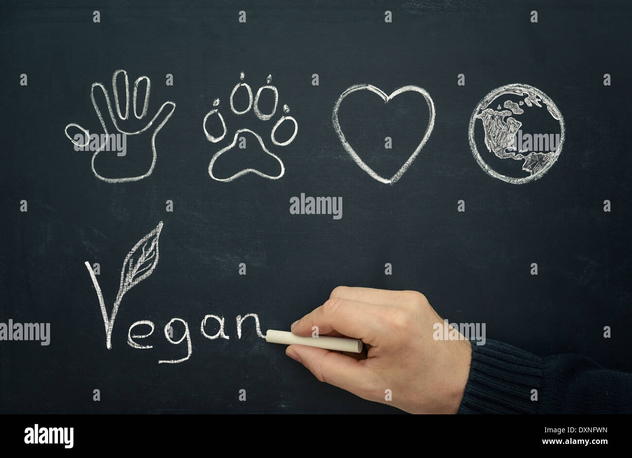 Disegno uomo vegan concetto sulla lavagna, close-up Foto Stock