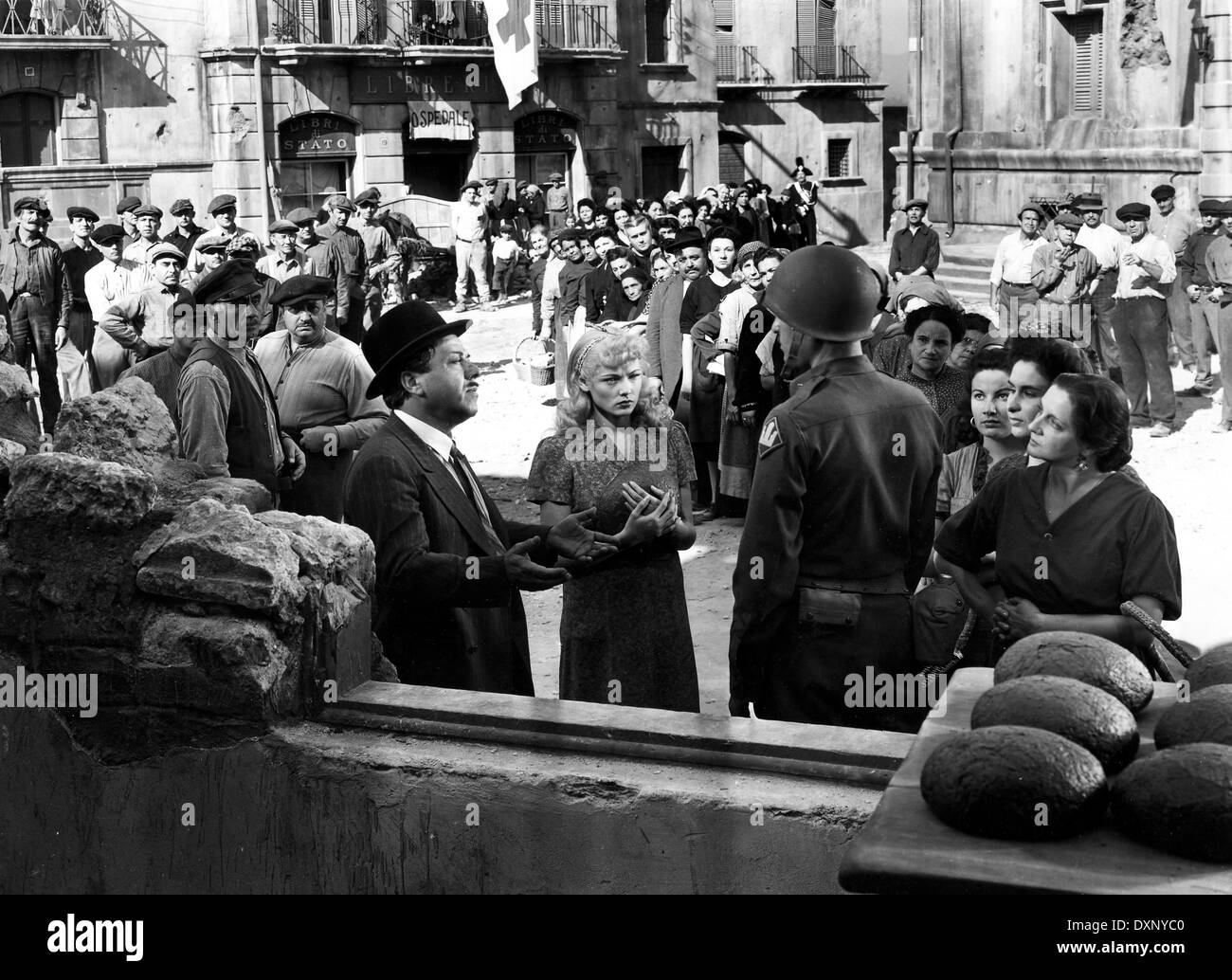 Una campana per ADANO Foto Stock