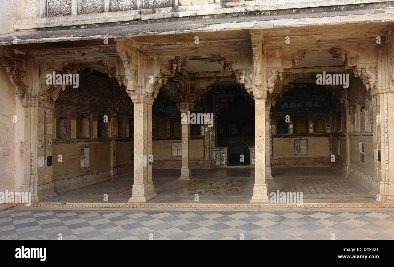 Dettagli architettonici a Bundi Palace situato in Bundi, una città nel Rajasthan, India Foto Stock