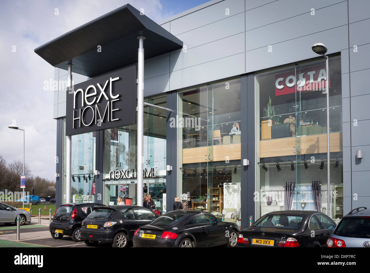 NEXT HOME negozio dipartimentale nella periferia di Swindon Regno Unito Foto Stock