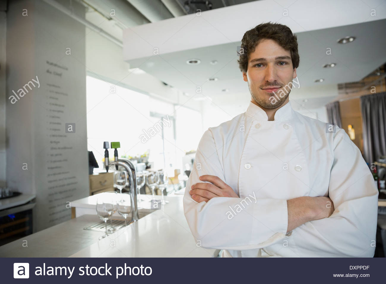Ritratto di fiducioso bistro chef Foto Stock