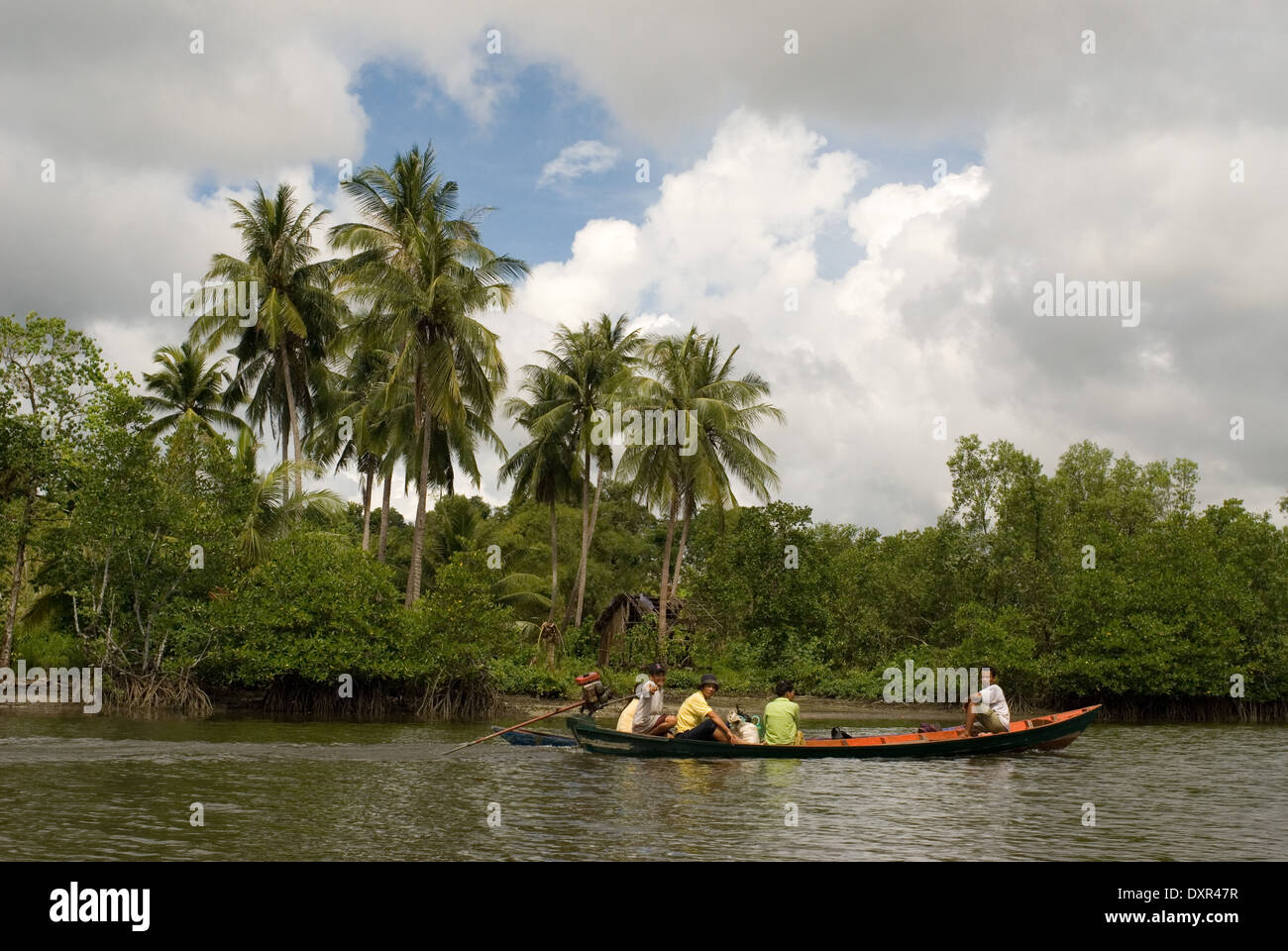 In barca la risma Parco Nazionale. Risma National Park, 18 chilometri al di fuori delle località balneari di Sihanoukville, Cambogia è più Foto Stock