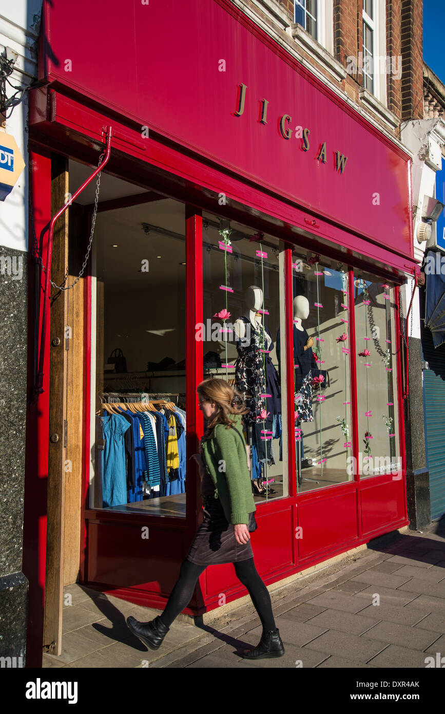 Jigsaw abiti firmati shop su Wimbledon High Street, London, Regno Unito Foto Stock