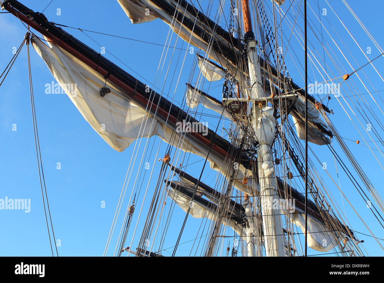 Alberi e rigging su clipper 'Stad Amsterdam' Foto Stock