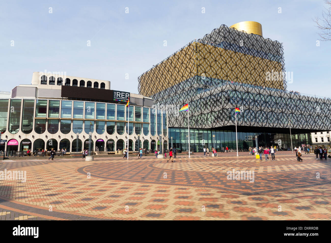 Il Birmingham Repertory Theatre e la nuova biblioteca centrale Foto Stock