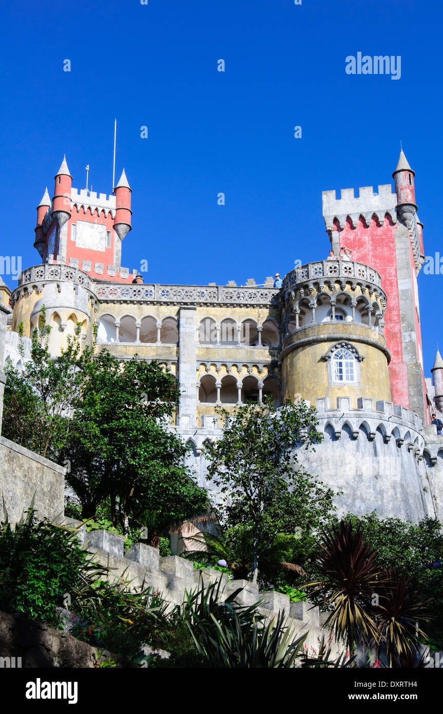 Park e il Palazzo Nazionale della pena, un sito Patrimonio Mondiale dell'UNESCO e una delle sette meraviglie del Portogallo. Foto Stock