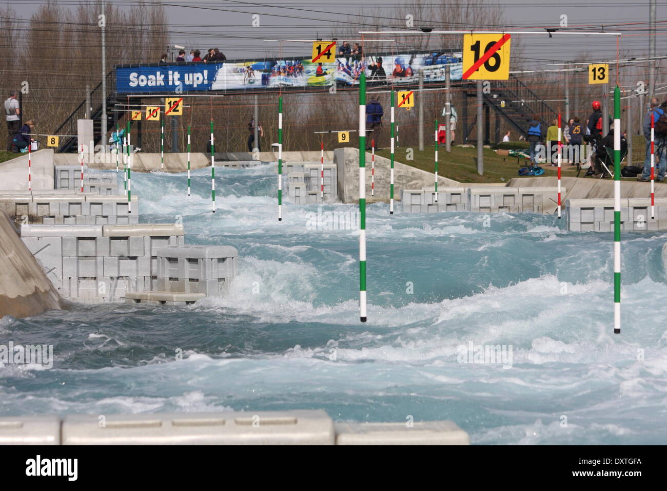 Londra, UK . 29 Mar, 2014. Giorno 2 - GB di Canoa Slalom 2014 prove di selezione - Semifinali Lee Valley White Water Centre di Londra Credito: Concedere Burton/Alamy Live News Foto Stock