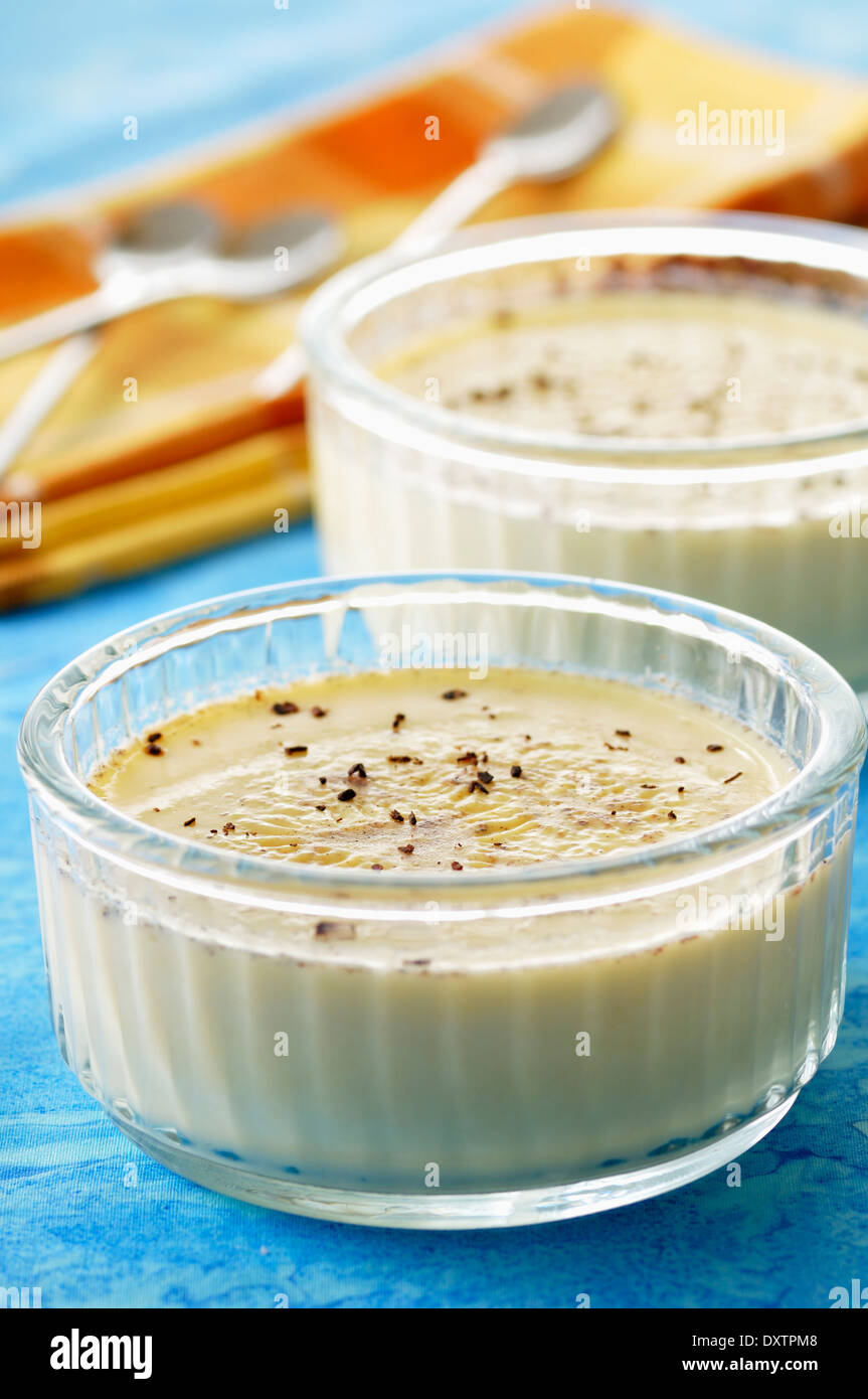 Crema vaniglia dolce Foto Stock